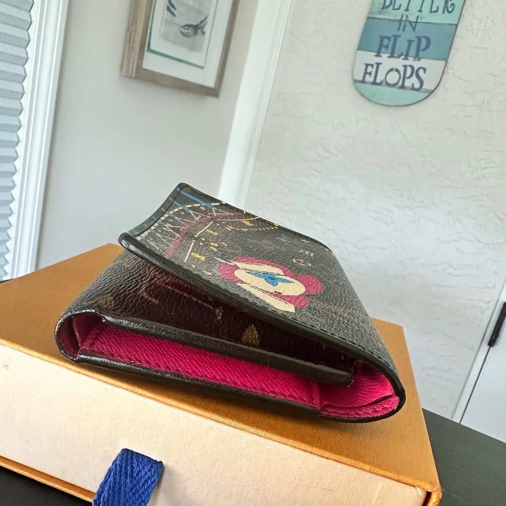 💞SOLD! Louis Vuitton Victorine Christmas Animation Wallet Monogram Rose Pivoine - Picture 11 of 15